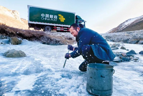 为什么中国邮政还没倒闭？被网友回复暖哭了