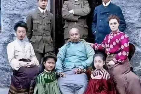 1907年，康有为海外流亡的全家福，三个女儿年轻漂亮