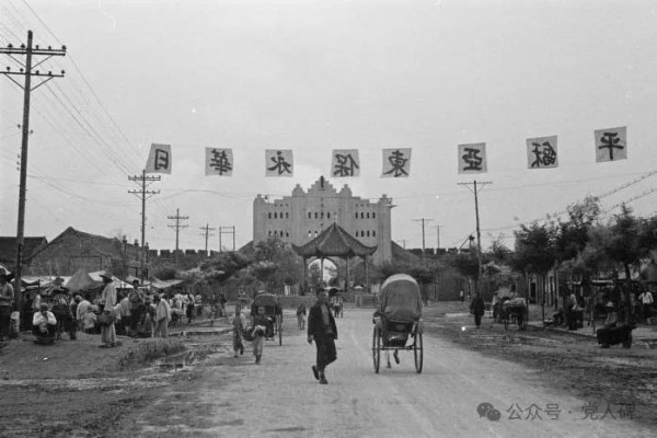 “他日重回中华国！”要时刻警惕啊，我的同胞们